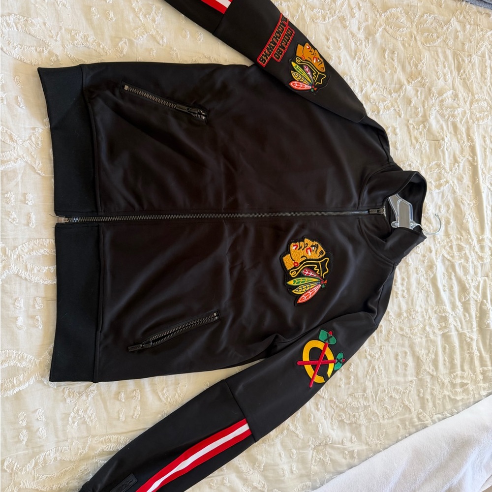 Chicago Blackhawks Black Varsity Jacket - Picture 9 of 10